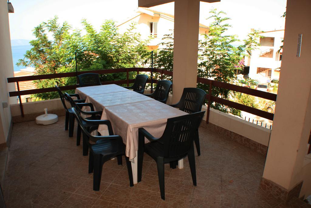 Hrstich Apartments Drasnice Oda fotoğraf