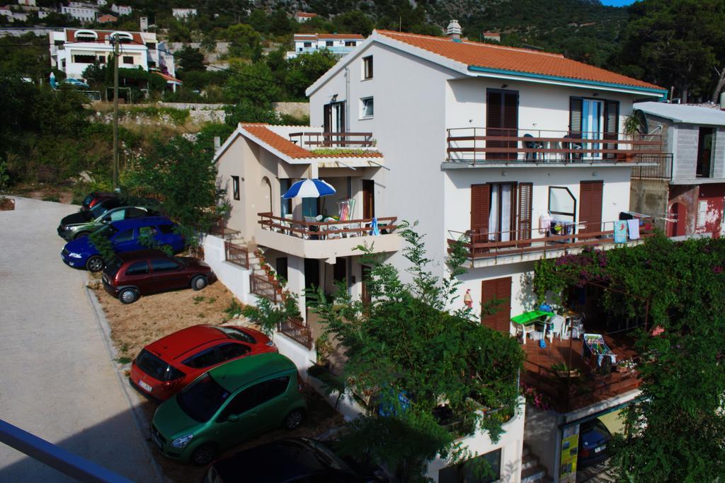 Hrstich Apartments Drasnice Oda fotoğraf